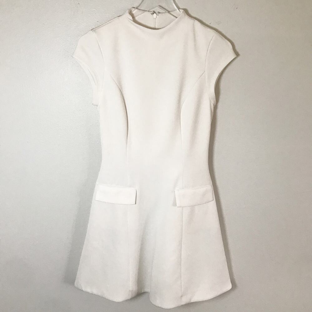 Rachel Parcell White Puff Sleeve Peplum Top S/P Stretchy Lined